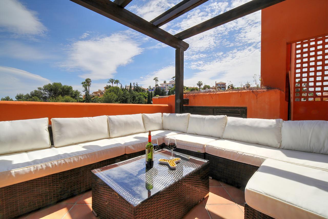 Appartement Jardines De Nueva Galera Cozy Penthouse à Estepona Extérieur photo