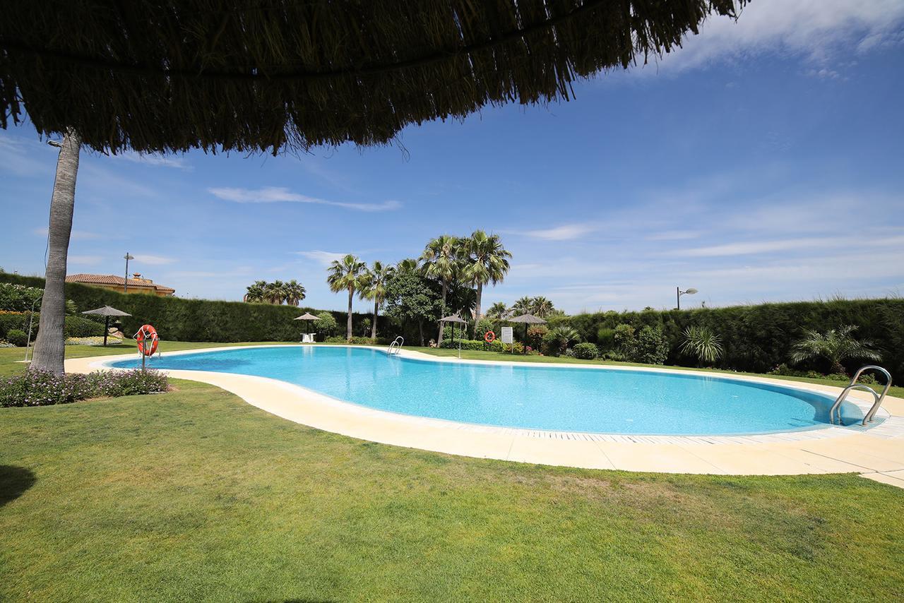 Appartement Jardines De Nueva Galera Cozy Penthouse à Estepona Extérieur photo